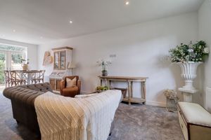 Lounge- click for photo gallery